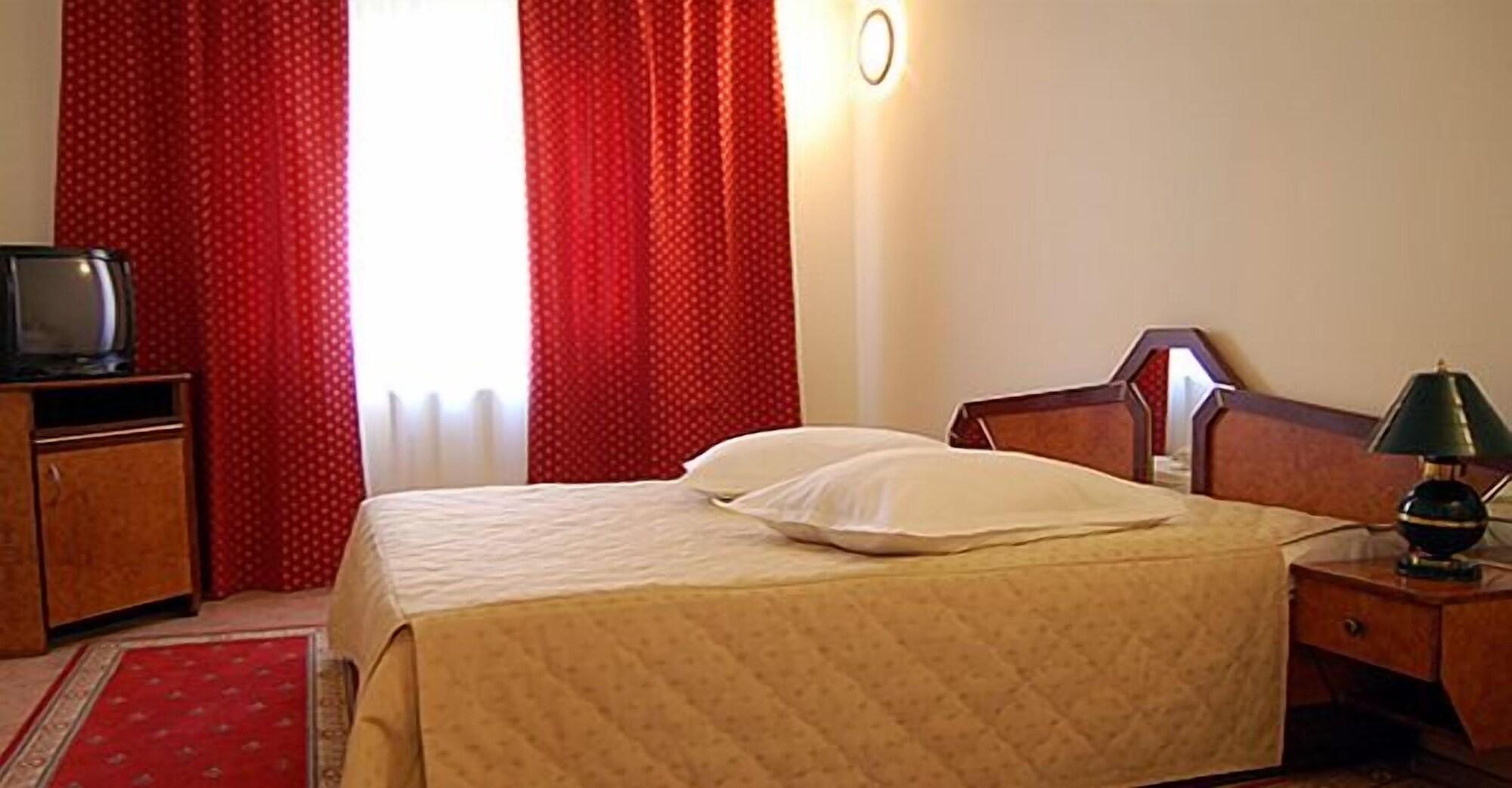 Euro Hotel Тимишоара Экстерьер фото