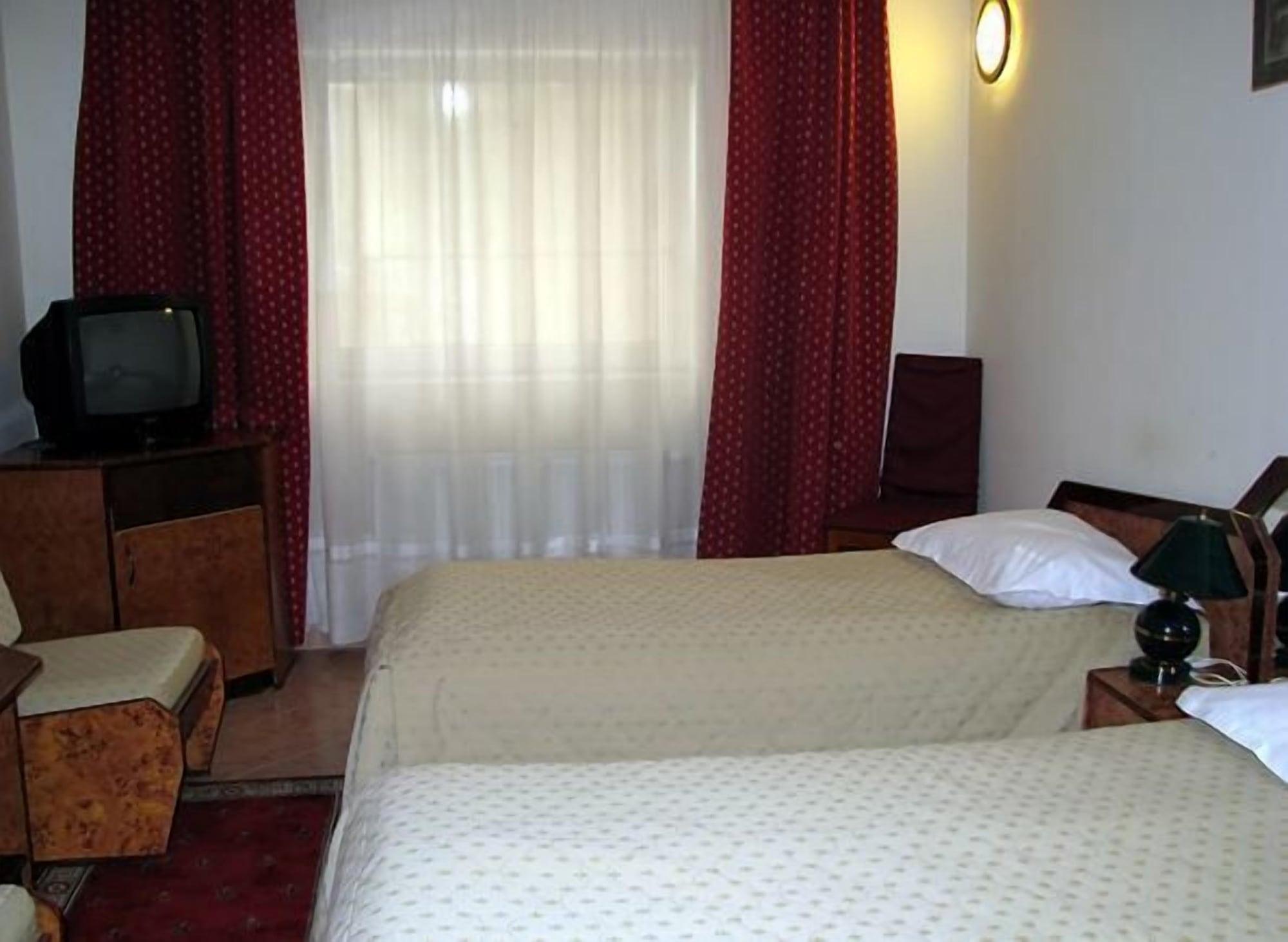 Euro Hotel Тимишоара Экстерьер фото